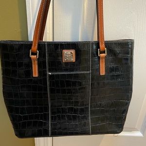 Dooney & Bourke